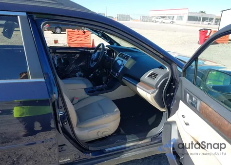 2018 Subaru Outback 3.6R Limited из США, поврежденный, VIN 4S4BSENC5J3242698